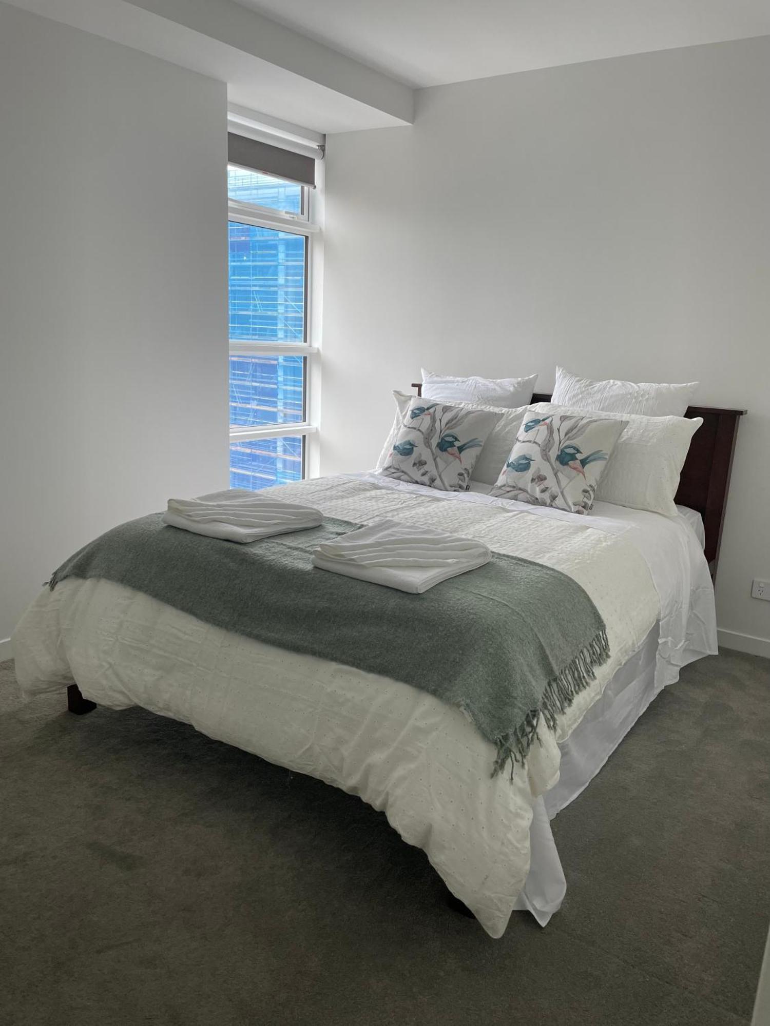 Harbor View Two Bedroom Apartment At Pinnacle Wellington Exterior foto